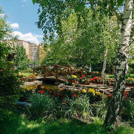 Apartment Poznyaky-Bazhana Kijev Kültér fotó