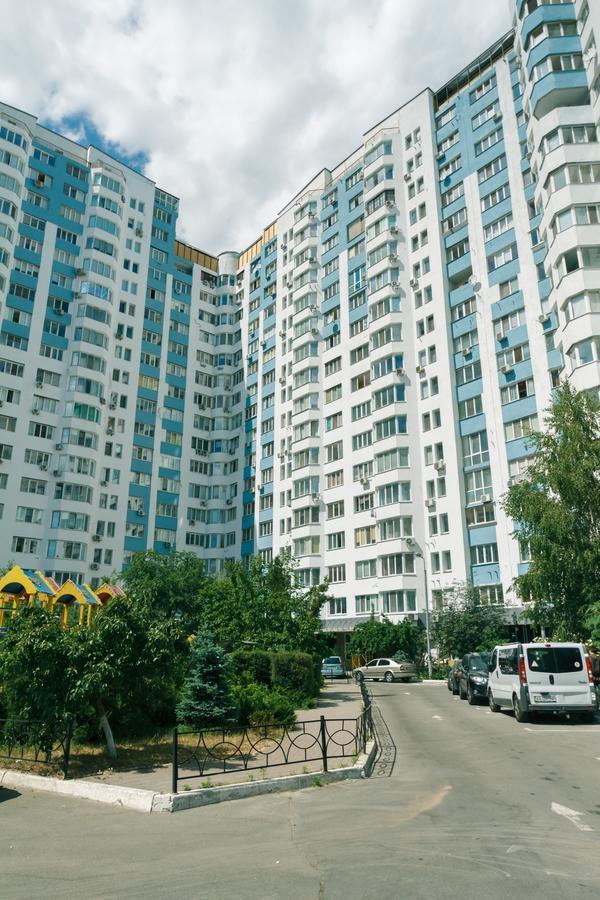 Apartment Poznyaky-Bazhana Kijev Kültér fotó