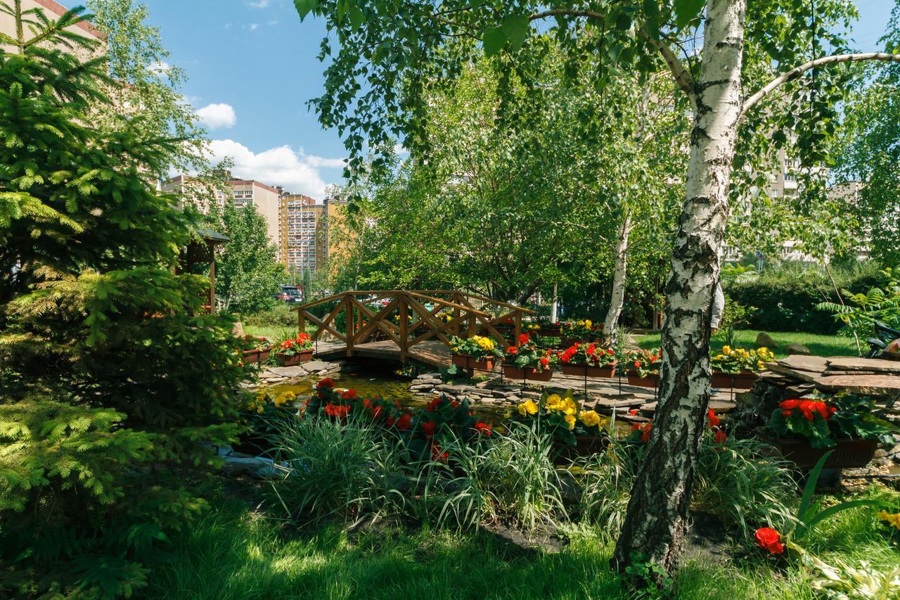 Apartment Poznyaky-Bazhana Kijev Kültér fotó